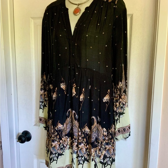 FREE PEOPLE..dress - Picture 4 of 10